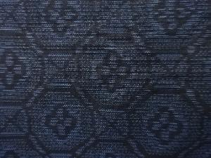 アンティーク　蜀江に花模様織り出し本場泥大島紬着物